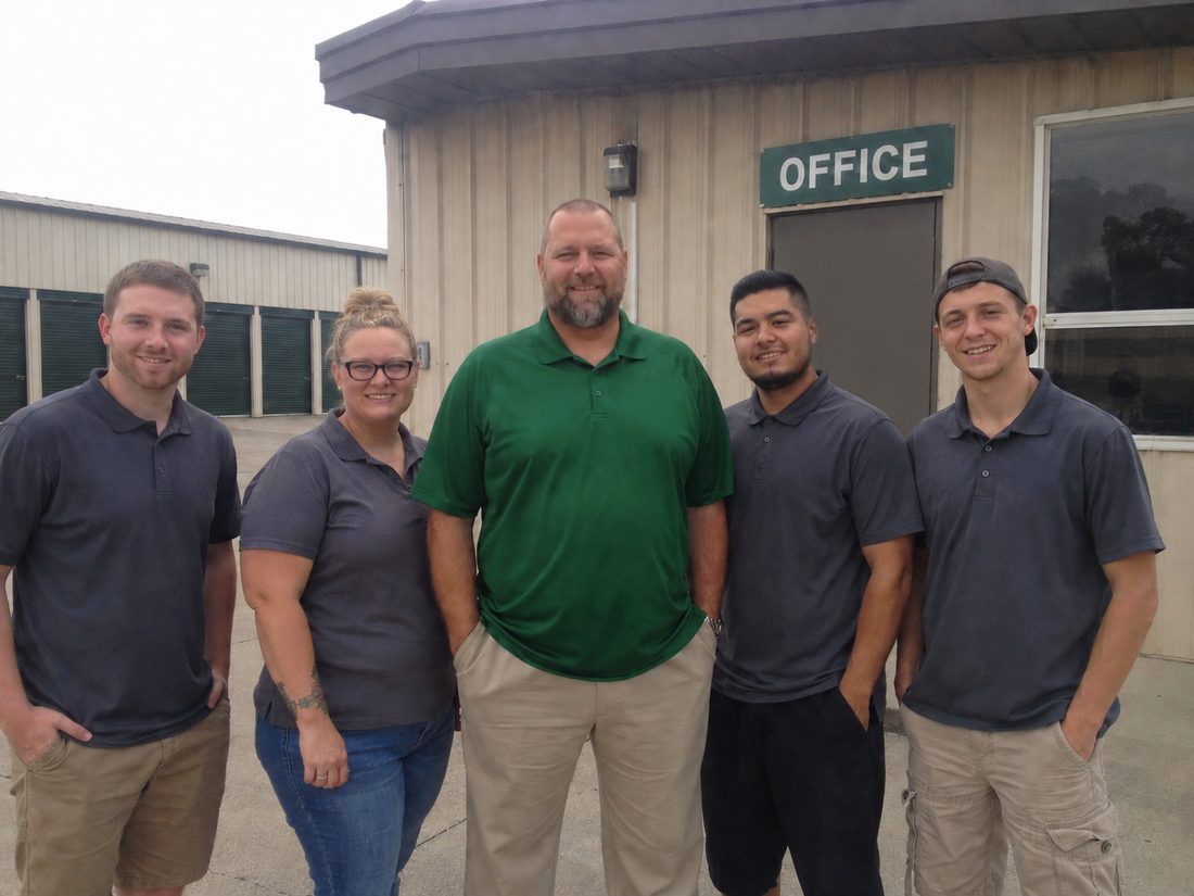Pest control professionals in Marysville, WA